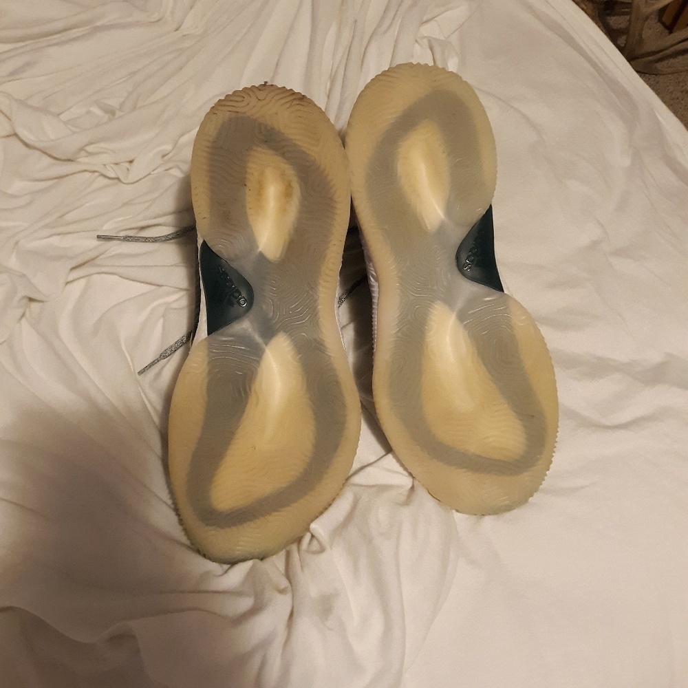 Adidas crazy explosive size 13 basketball shoes